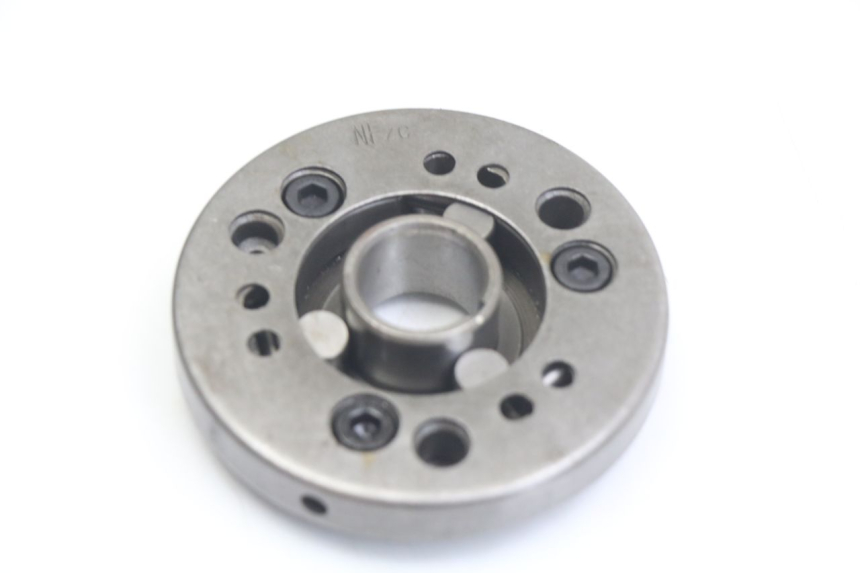 photo de WOLNOBIEG ROZRUSZNIKA PEUGEOT VIVACITY 125 (2010 - 2017) - Zbliżenie techniczne