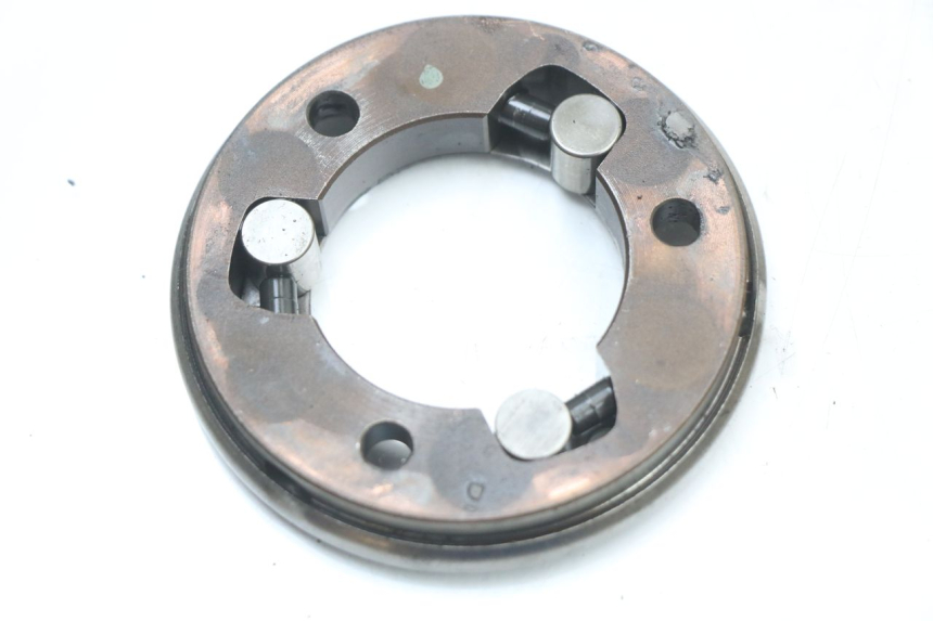 photo de WOLNOBIEG ROZRUSZNIKA YAMAHA XMAX X-MAX ABS 125 (2017 - 2020) - Zbliżenie techniczne