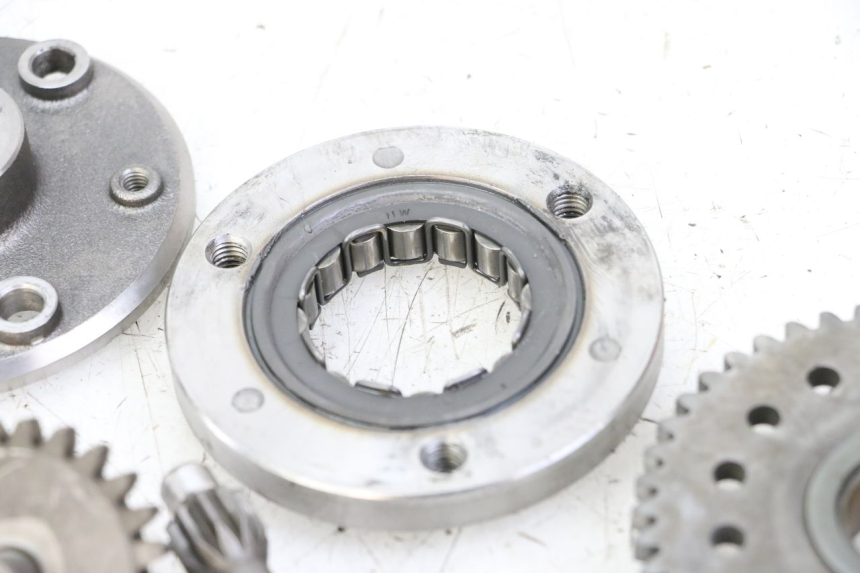 photo de WOLNOBIEG ROZRUSZNIKA YAMAHA FZS FAZER 600 (2001 - 2003) - Zbliżenie techniczne