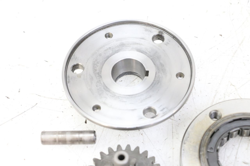 photo de WOLNOBIEG ROZRUSZNIKA YAMAHA FZS FAZER 600 (2001 - 2003) - Część sprawdzona