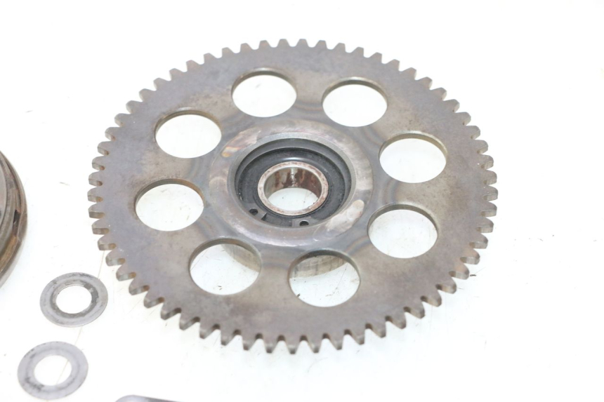 photo de WOLNOBIEG ROZRUSZNIKA YAMAHA YP MAJESTY 125 (2002 - 2006) - Inny kąt widzenia