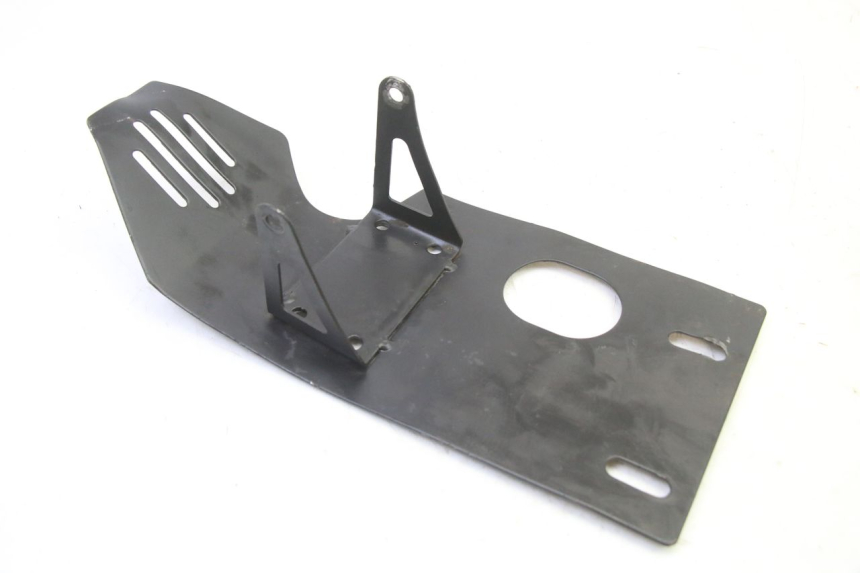 photo de OSŁONA SILNIKA APOLLO RFZ 125 - Zbliżenie techniczne