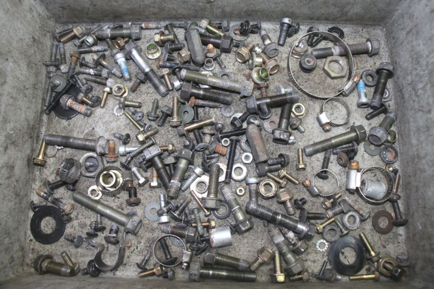 photo de WOREK ŚRUB I WKRĘTÓW ADIVA AD3 300 (2014 - 2020) - Szczegół części