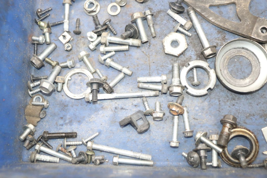 photo de WOREK ŚRUB I ŚRUBEK SUZUKI ADDRESS 110 (2015 - 2020) - Inny kąt widzenia