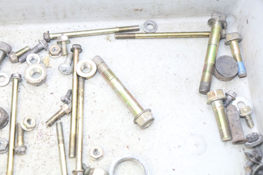 photo de WOREK ŚRUB I WKRĘTÓW KYMCO AGILITY 4T 50 (2005 - 2018) - Inny kąt widzenia