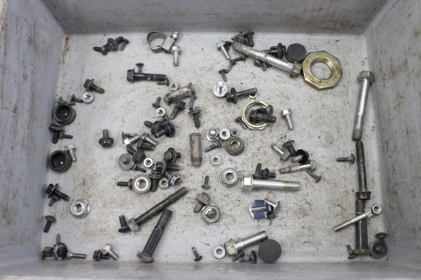 photo de TORBA ZESTAW ŚRUB I WKRĘTÓW KYMCO AGILITY 4T 50 (2018 - 2022) - Szczegół części