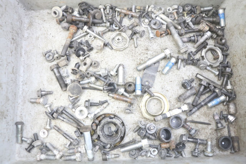 photo de TORBA ZESTAW ŚRUB I WKRĘTÓW KYMCO AGILITY 4T 50 (2018 - 2022) - Widok główny