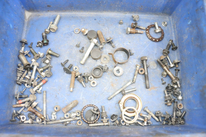 photo de TORBA ZESTAW ŚRUB I WKRĘTÓW KYMCO AGILITY 4T 50 (2018 - 2022) - Widok główny