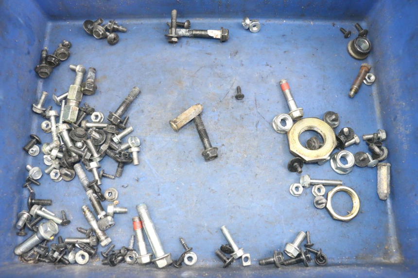 photo de TORBA ZESTAW ŚRUB I WKRĘTÓW KYMCO AGILITY 4T 50 (2018 - 2022) - Widok główny