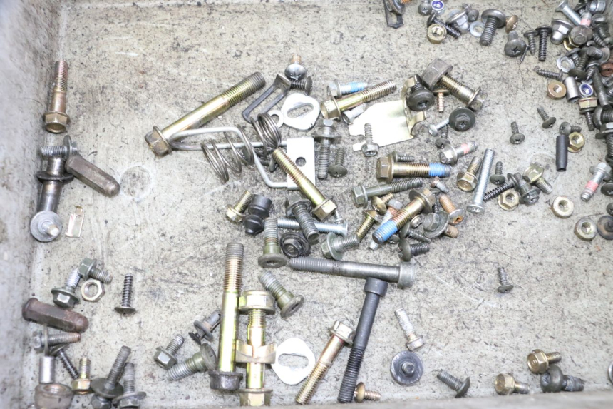 photo de WOREK ŚRUB I WKRĘTÓW KYMCO AGILITY 4T 50 (2005 - 2018) - Zoom stanu zużycia