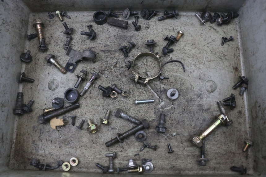 photo de WOREK ŚRUB I WKRĘTÓW KYMCO AGILITY CARRY 50 (2011 - 2020) - Widok główny