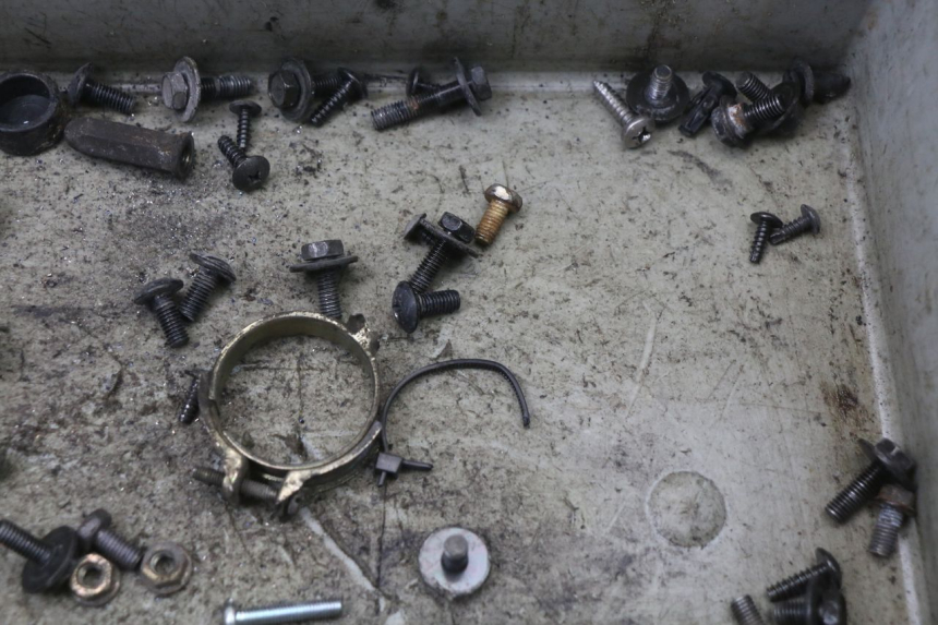 photo de WOREK ŚRUB I WKRĘTÓW KYMCO AGILITY CARRY 50 (2011 - 2020) - Zoom stanu zużycia