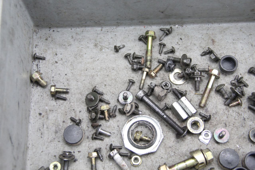 photo de WOREK ŚRUB I WKRĘTÓW KYMCO AGILITY CITY 4T 50 (2008 - 2016) - Zbliżenie techniczne