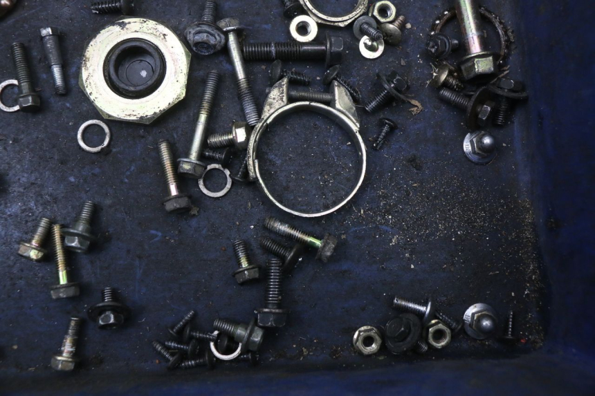 photo de WOREK ŚRUB I WKRĘTÓW KYMCO AGILITY FR 2T 50 (2012 - 2017) - Zbliżenie techniczne