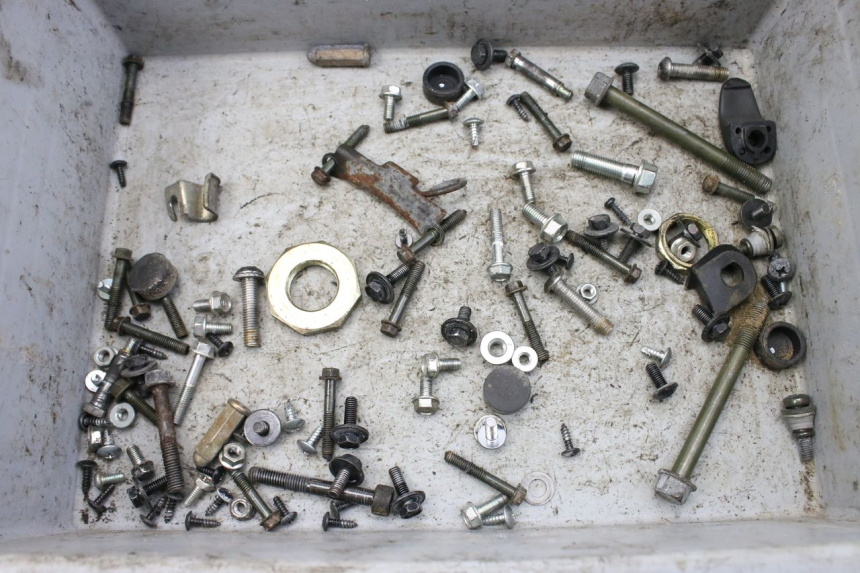 photo de WOREK ŚRUB I WKRĘTÓW KYMCO AGILITY NAKED RENOUVO 4T 50 (2018 - 2020) - Widok główny