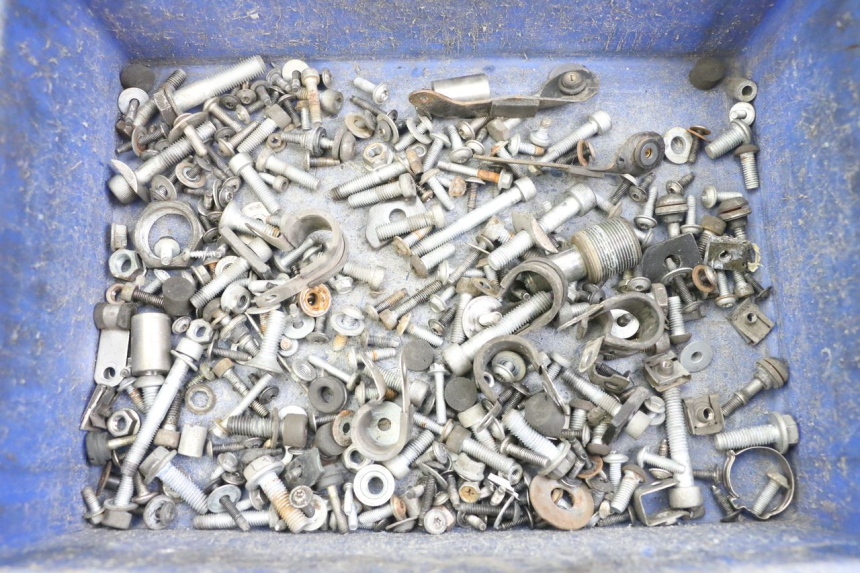 photo de WOREK ŚRUB I WKRĘTÓW BMW C1 125 (2000 - 2003) - Widok główny