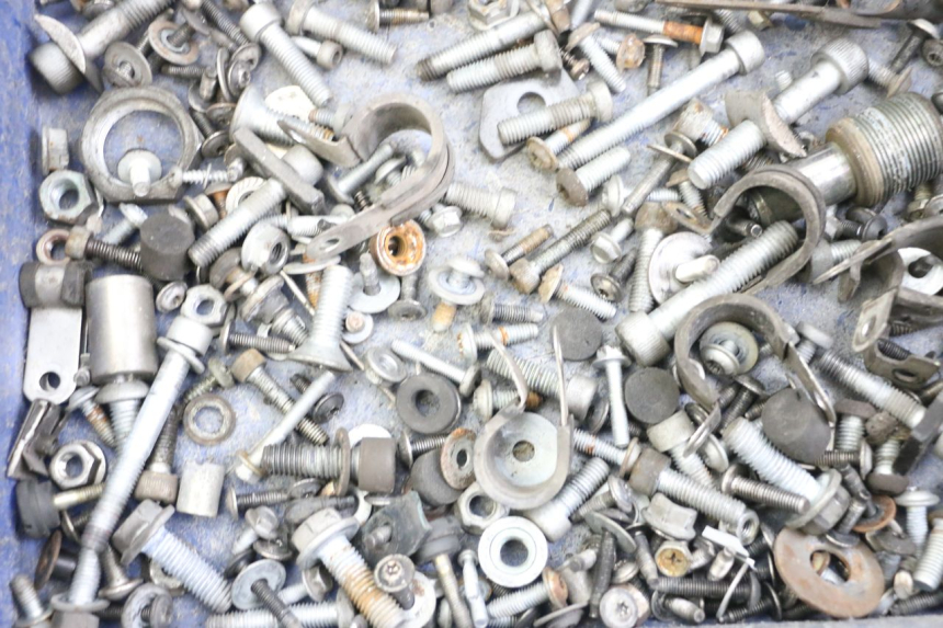 photo de WOREK ŚRUB I WKRĘTÓW BMW C1 125 (2000 - 2003) - Zoom stanu zużycia