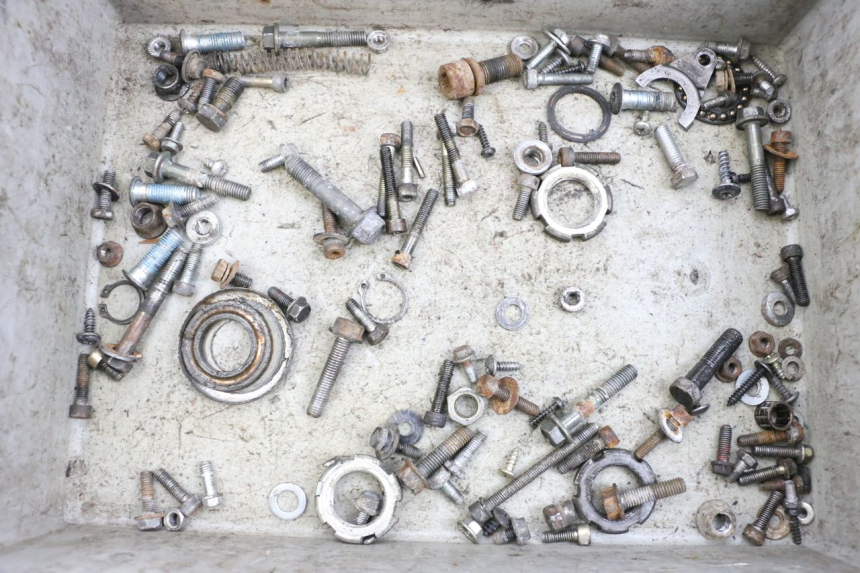 photo de WOREK ŚRUB I WKRĘTÓW MBK BOOSTER SPIRIT 50 (2004 - 2017) - Widok główny