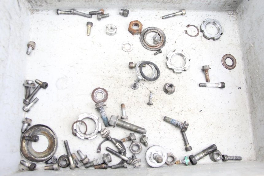 photo de TORBA ZESTAW ŚRUB I WKRĘTÓW MBK BOOSTER SPIRIT NAKED 50 (2004 - 2017) - Widok główny