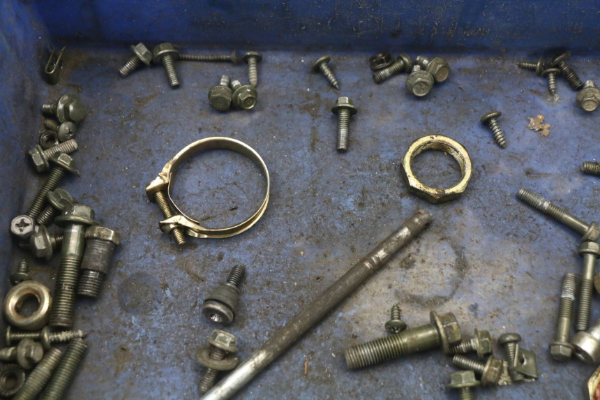 photo de TORBA ZESTAW ŚRUB I WKRĘTÓW TNT MOTOR BOSTON 4T 50 (2018 - 2025) - Szczegół części