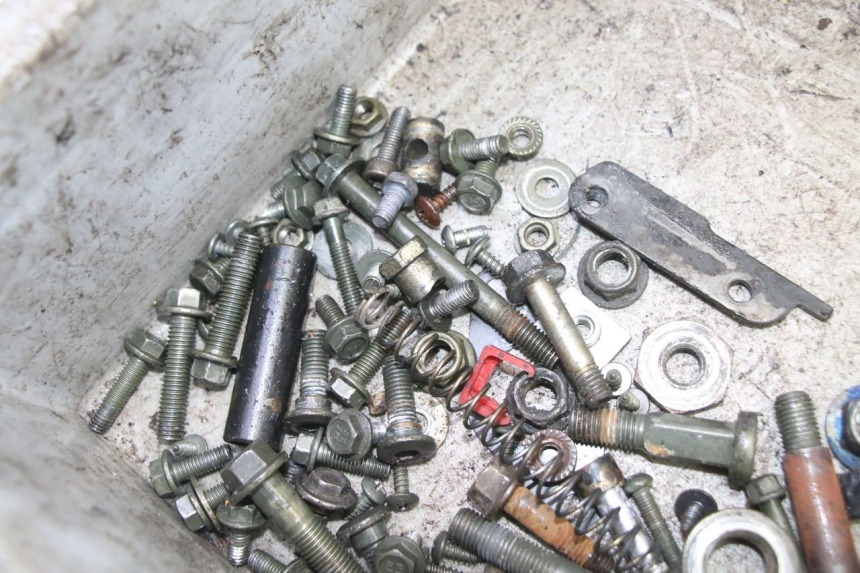 photo de TORBA ZESTAW ŚRUB I WKRĘTÓW TNT MOTOR BOSTON 4T 50 (2018 - 2025) - Szczegół części