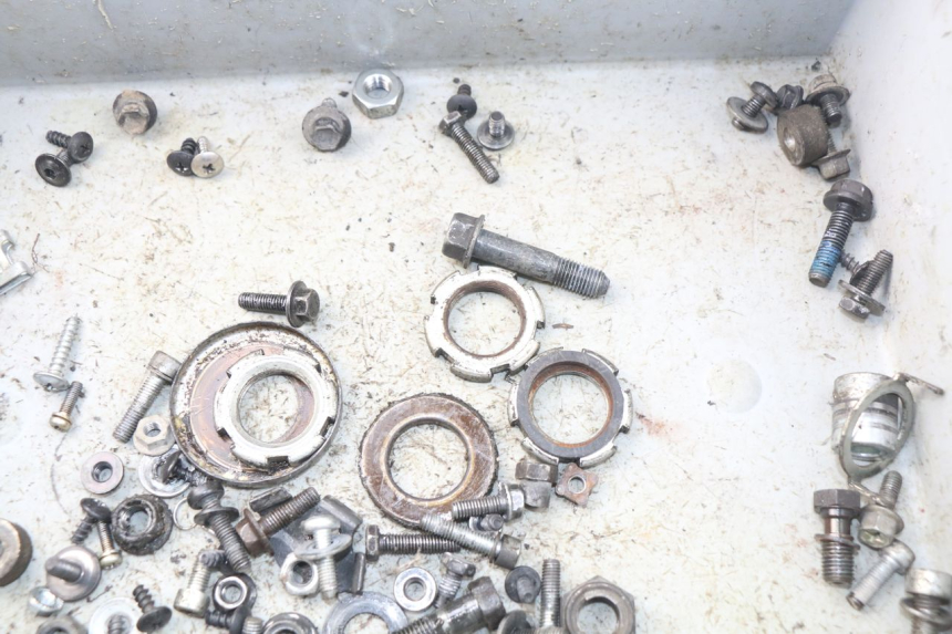 photo de TORBA ZESTAW ŚRUB I WKRĘTÓW YAMAHA BW'S 50 (2004 - 2017) - Szczegół części