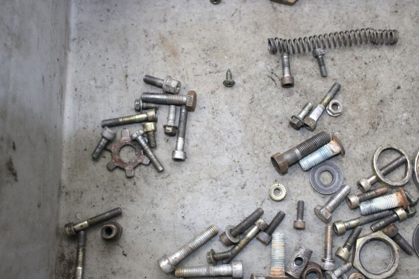 photo de WOREK ŚRUB I WKRĘTÓW YAMAHA BW'S 50 (1999 - 2003) - Szczegół części