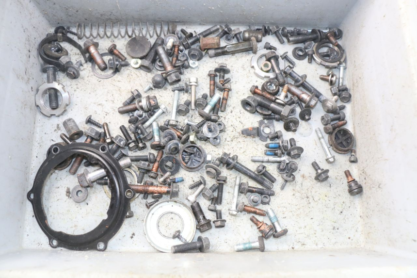 photo de TORBA ZESTAW ŚRUB I WKRĘTÓW YAMAHA BW'S BWS 125 (2010 - 2013) - Widok główny