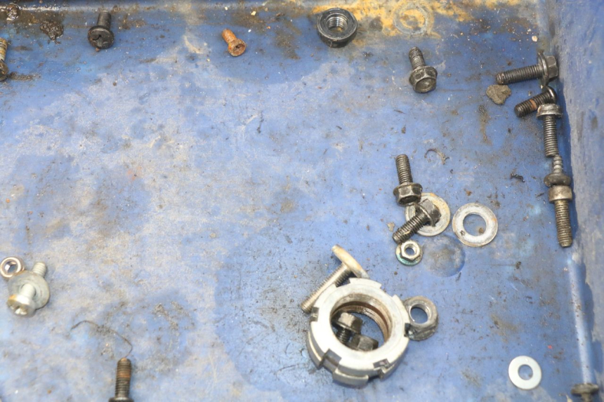 photo de TORBA ZESTAW ŚRUB I WKRĘTÓW YAMAHA BW'S EASY 50 (2013 - 2016) - Szczegół części