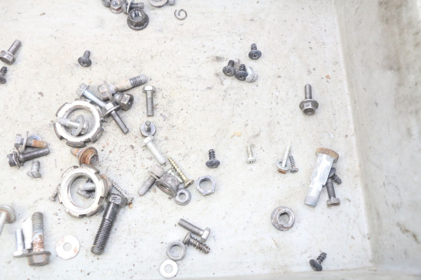 photo de TORBA ZESTAW ŚRUB I WKRĘTÓW YAMAHA BW'S NAKED 50 (2008 - 2019) - Szczegół części