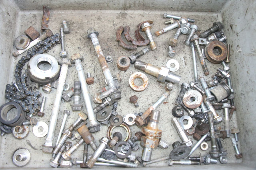 photo de WOREK ŚRUB I WKRĘTÓW HONDA CA REBEL 125 (1995 - 2001) - Widok główny