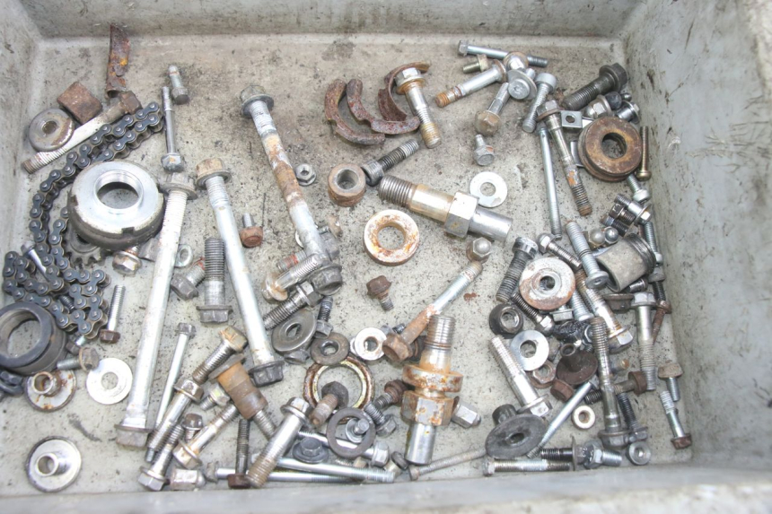 photo de WOREK ŚRUB I WKRĘTÓW HONDA CA REBEL 125 (1995 - 2001) - Szczegół części