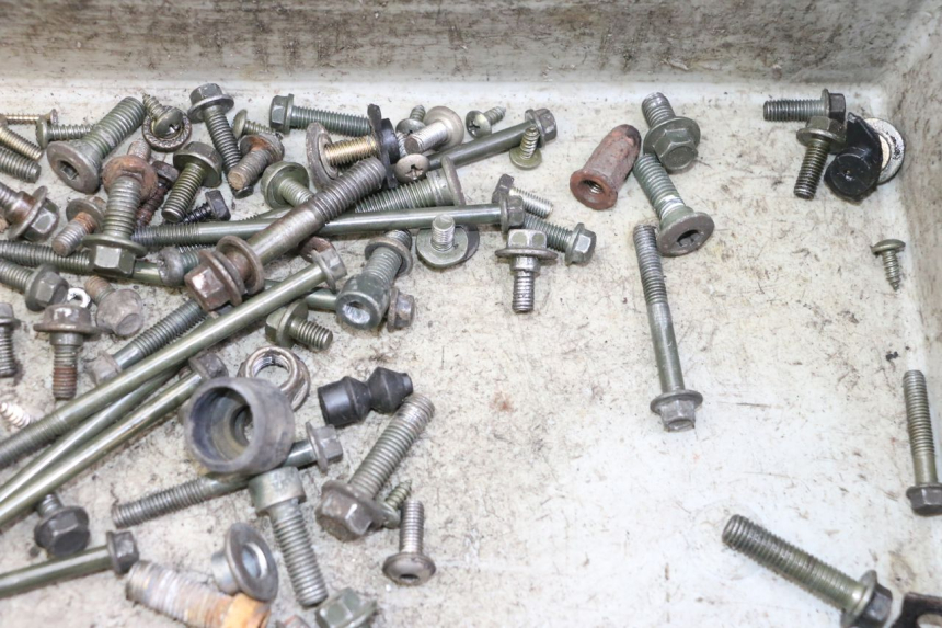 photo de WOREK ŚRUB I WKRĘTÓW ORCAL CAVARO 4T 50 (2019 - 2023) - Inny kąt widzenia