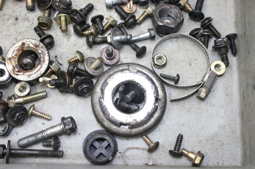 photo de WOREK ŚRUB I ŚRUBEK SYM CITYCOM CITY COM 125 (2009 - 2014) - Zoom stanu zużycia