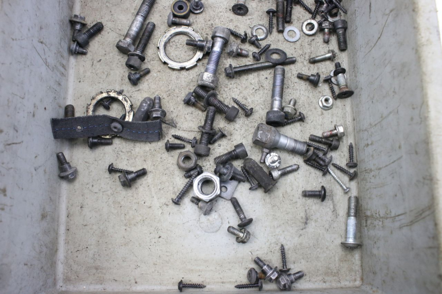 photo de WOREK ŚRUB I WKRĘTÓW PEUGEOT CITYSTAR 50 (2013 - 2017) - Inny kąt widzenia