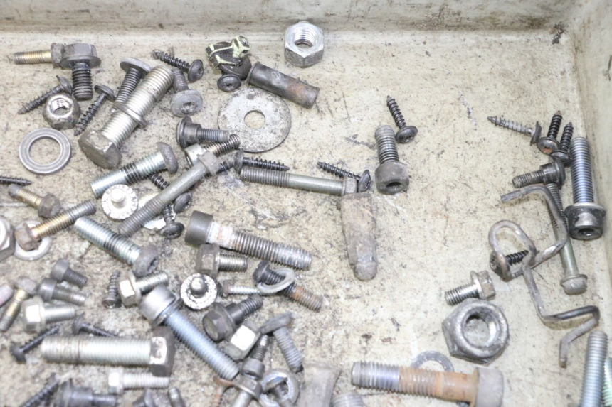 photo de WOREK ŚRUB I WKRĘTÓW PEUGEOT CITYSTAR 50 (2013 - 2017) - Inny kąt widzenia