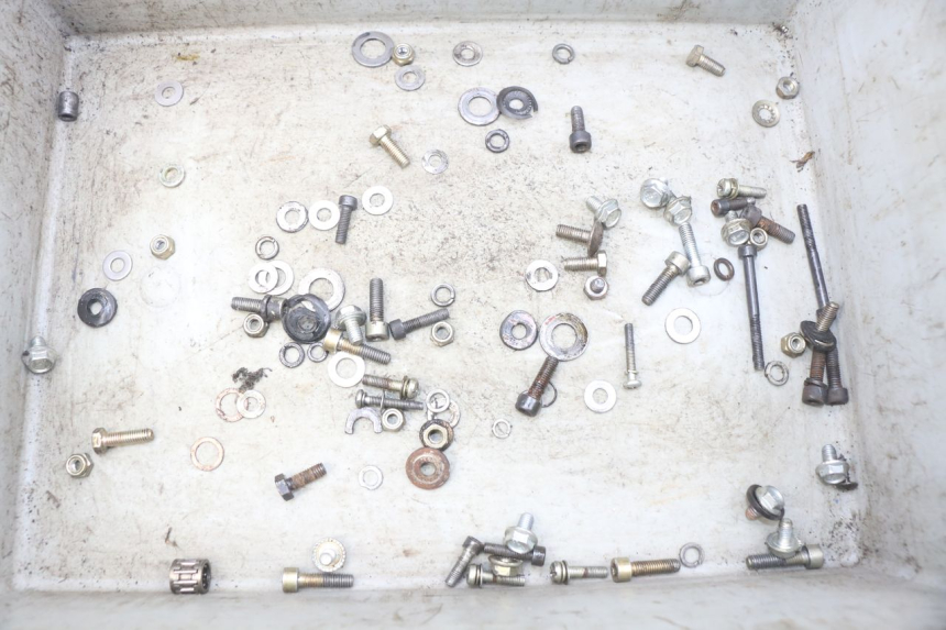 photo de TORBA ZESTAW ŚRUB I WKRĘTÓW POCKET BIKE COURSE 50 - Widok główny