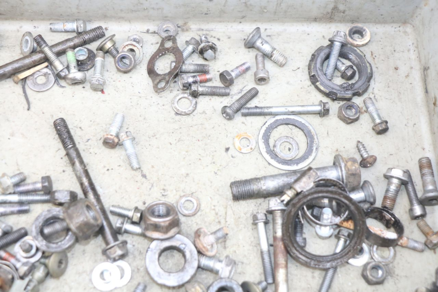 photo de WOREK ŚRUB I WKRĘTÓW HONDA CR 80 (2001 - 2003) - Inny kąt widzenia