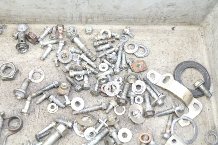 photo de WOREK ŚRUB I WKRĘTÓW HONDA CRF CR-F 450 (2009 - 2012) - Inny kąt widzenia