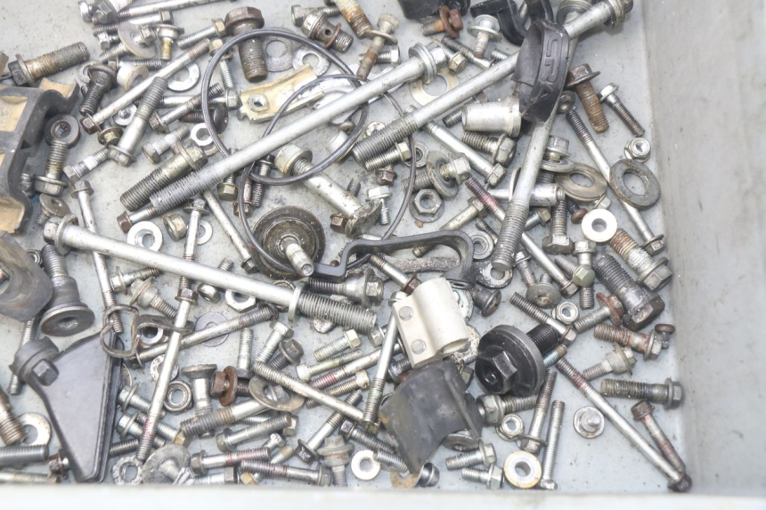 photo de WOREK ŚRUB I ŚRUBEK HONDA CRF 250 (2016 - 2017) - Szczegół części