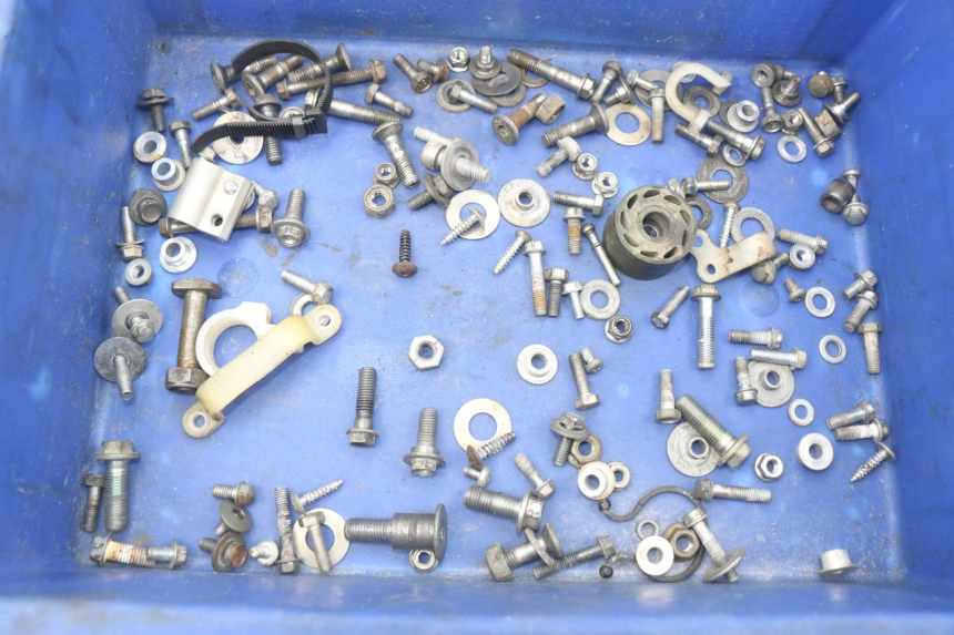 photo de WOREK ŚRUB I WKRĘTÓW HONDA CRF 250 (2010 - 2013) - Szczegół części