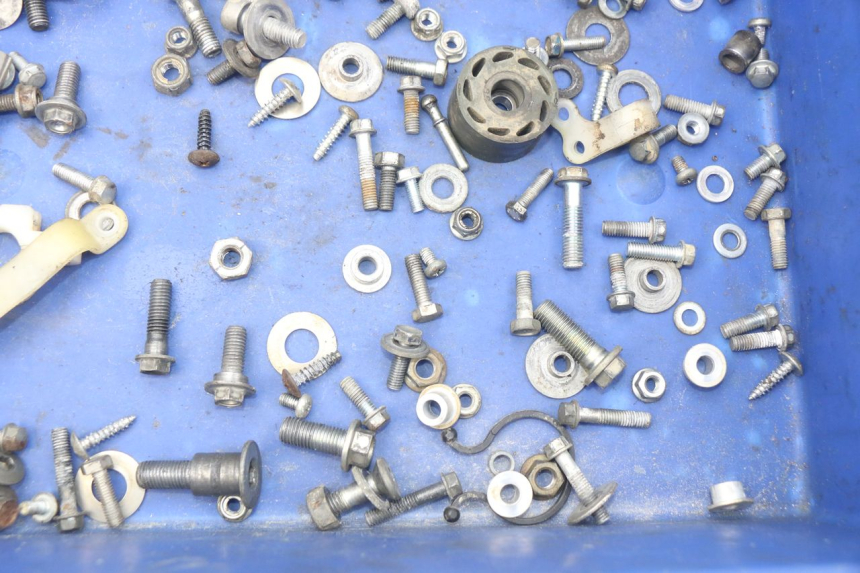 photo de WOREK ŚRUB I WKRĘTÓW HONDA CRF 250 (2010 - 2013) - Zoom stanu zużycia