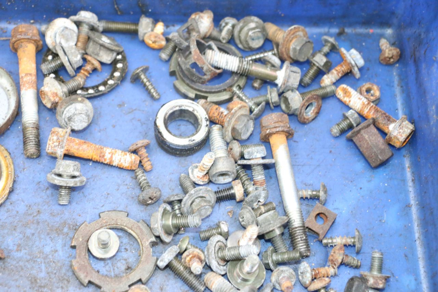 photo de WOREK ŚRUB I WKRĘTÓW YAMAHA CYGNUS X 125 (2004 - 2007) - Zoom stanu zużycia