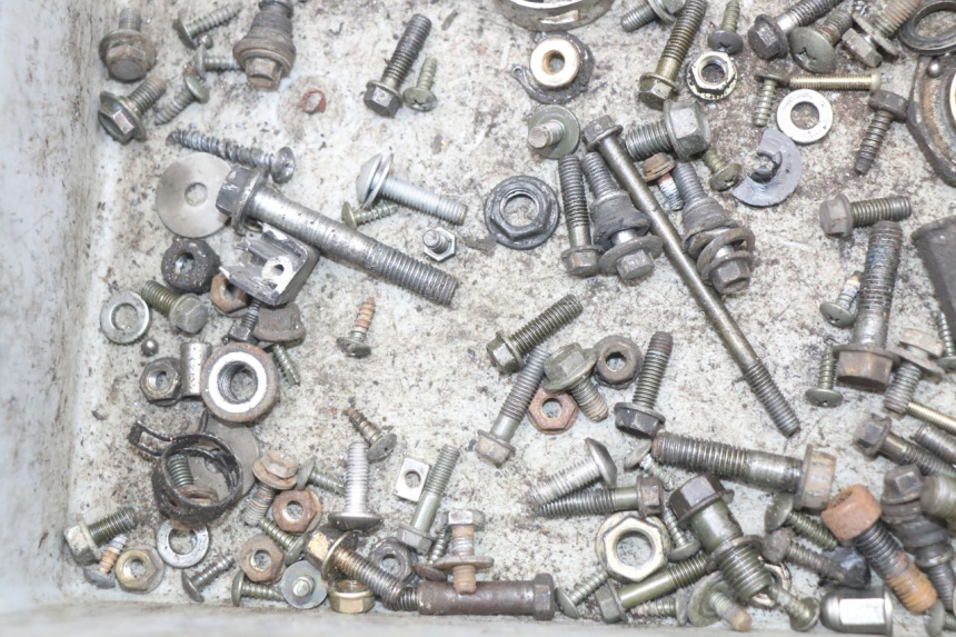 photo de WOREK ŚRUB I WKRĘTÓW KYMCO DINK 4T 50 (2007 - 2018) - Inny kąt widzenia