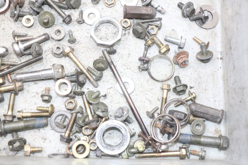 photo de WOREK ŚRUB I WKRĘTÓW KYMCO DINK STREET ABS 125 (2011 - 2018) - Zbliżenie techniczne