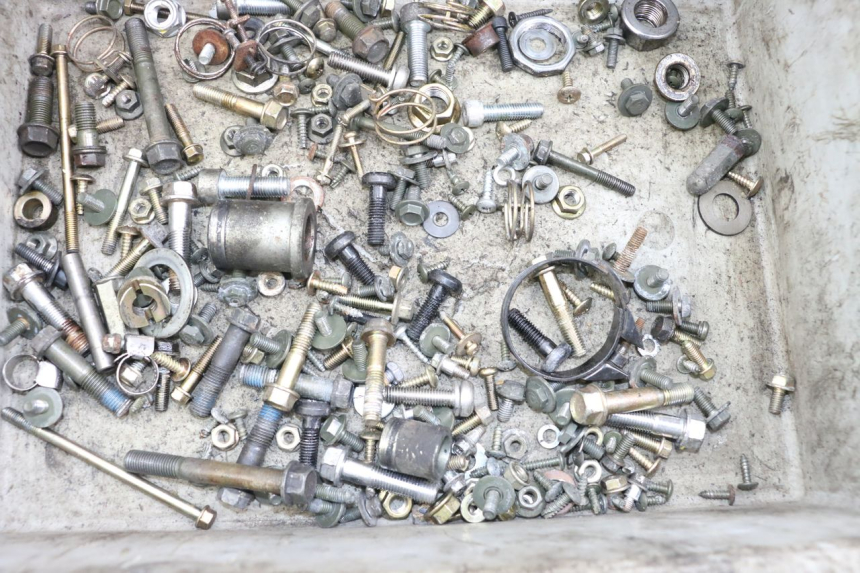 photo de WOREK ŚRUB I WKRĘTÓW KYMCO DINK STREET 125 (2009 - 2014) - Szczegół części