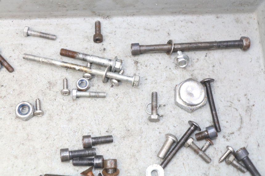 photo de WOREK ŚRUB I ŚRUBEK LONCIN DIRT BIKE 125 - Inny kąt widzenia