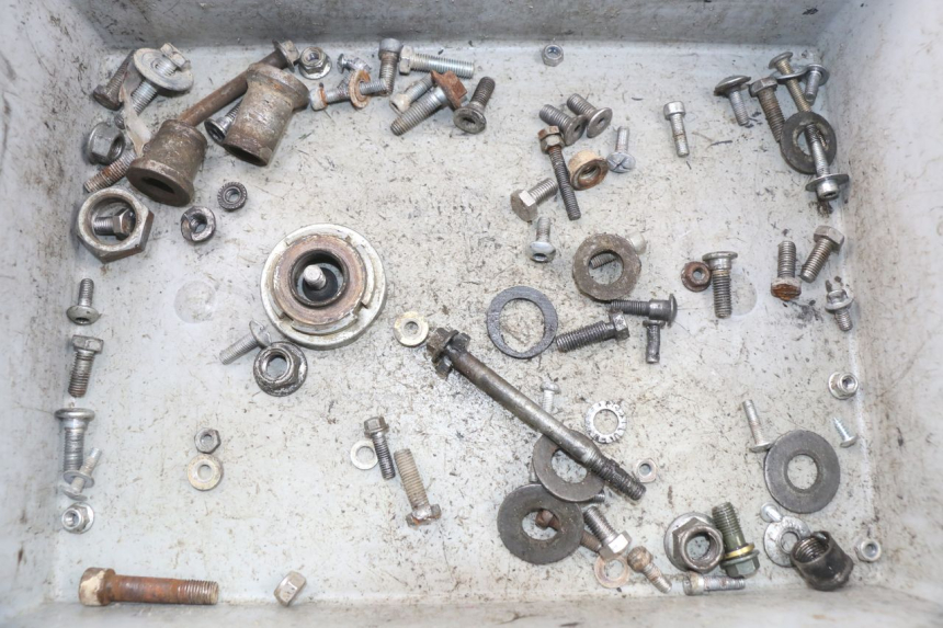 photo de WOREK ŚRUB I WKRĘTÓW CRZ DIRTBIKE 140 - Widok główny