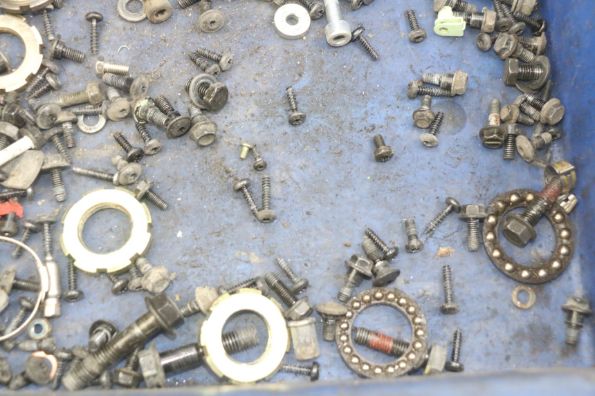 photo de WOREK ŚRUB I WKRĘTÓW PEUGEOT DJANGO 4T 50 (2014 - 2019) - Zoom stanu zużycia