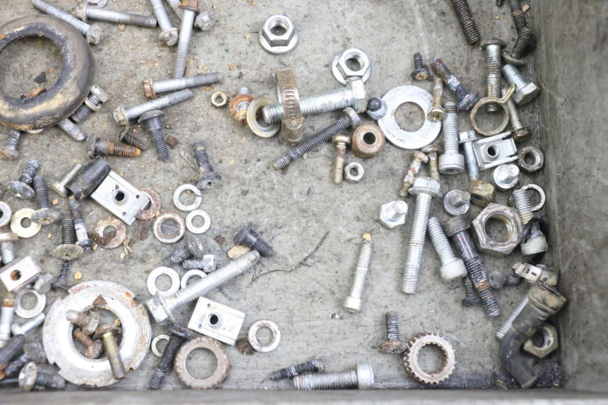 photo de WOREK ŚRUB I WKRĘTÓW GILERA DNA 50 (2000 - 2007) - Zoom stanu zużycia